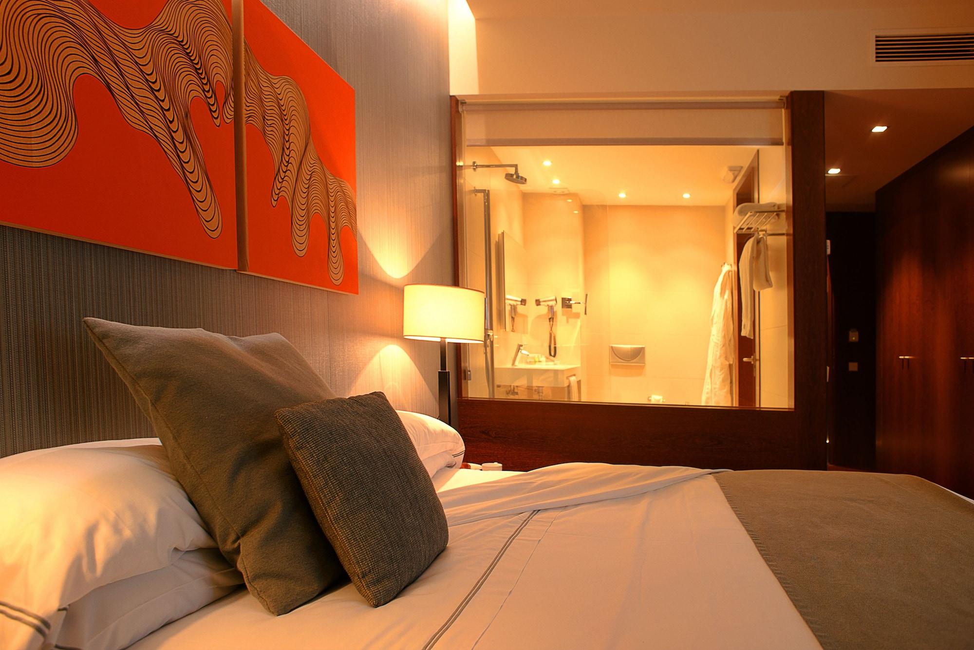 Hotel Carris Marineda โอโกรูญา ภายนอก รูปภาพ