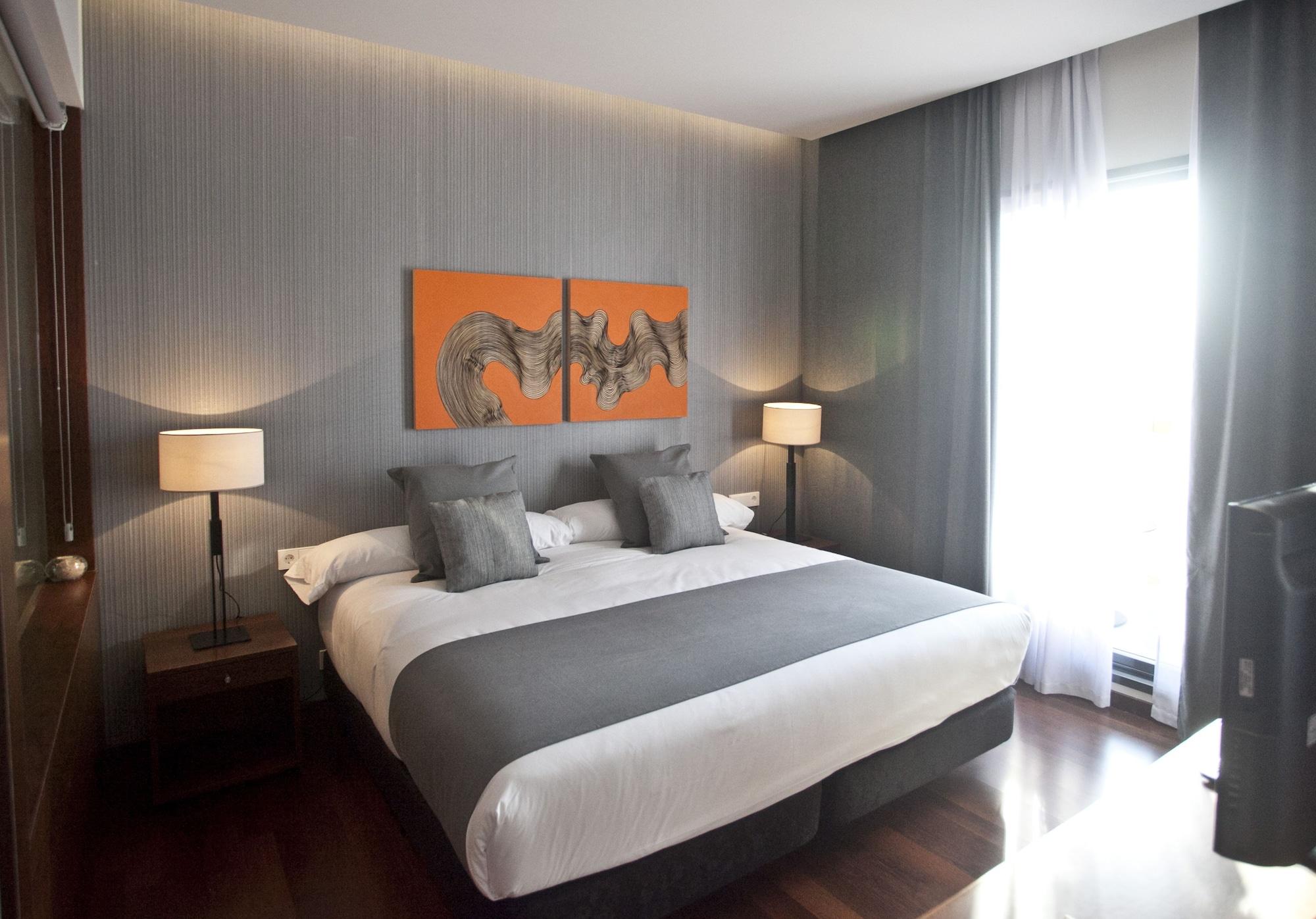 Hotel Carris Marineda โอโกรูญา ภายนอก รูปภาพ