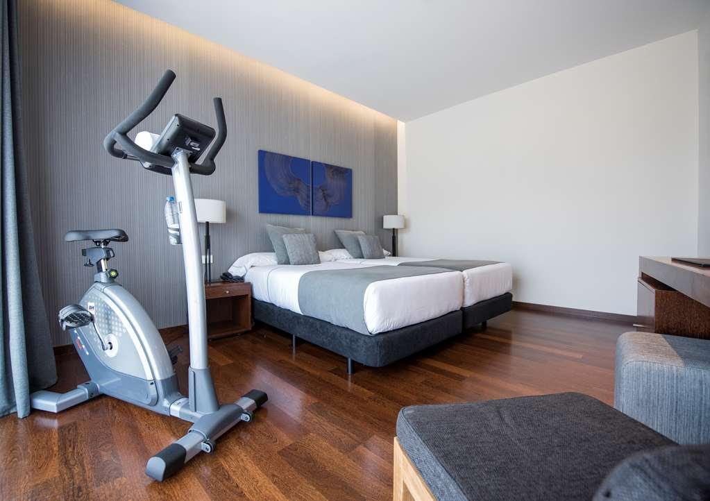 Hotel Carris Marineda โอโกรูญา สิ่งอำนวยความสะดวก รูปภาพ