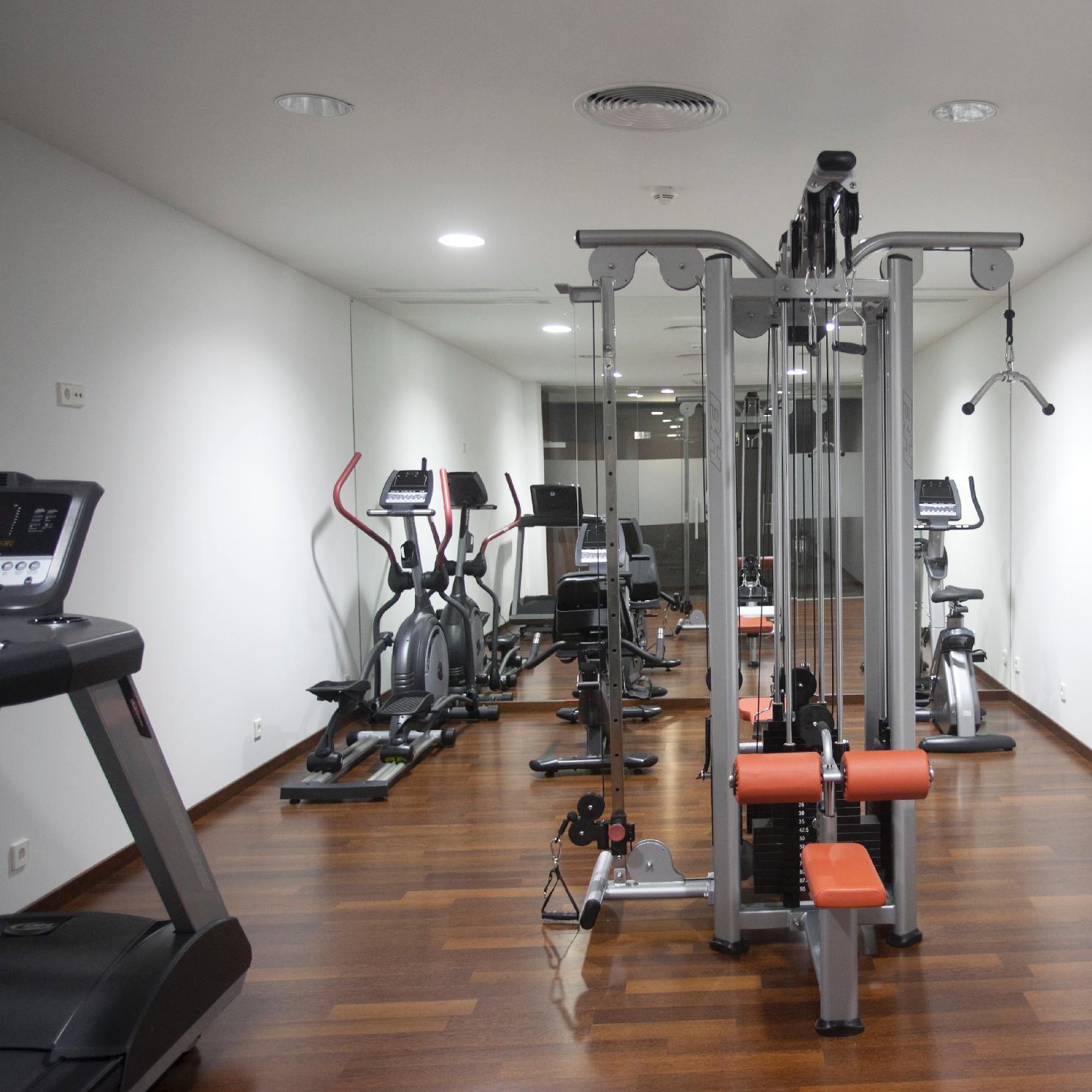Hotel Carris Marineda โอโกรูญา ภายนอก รูปภาพ