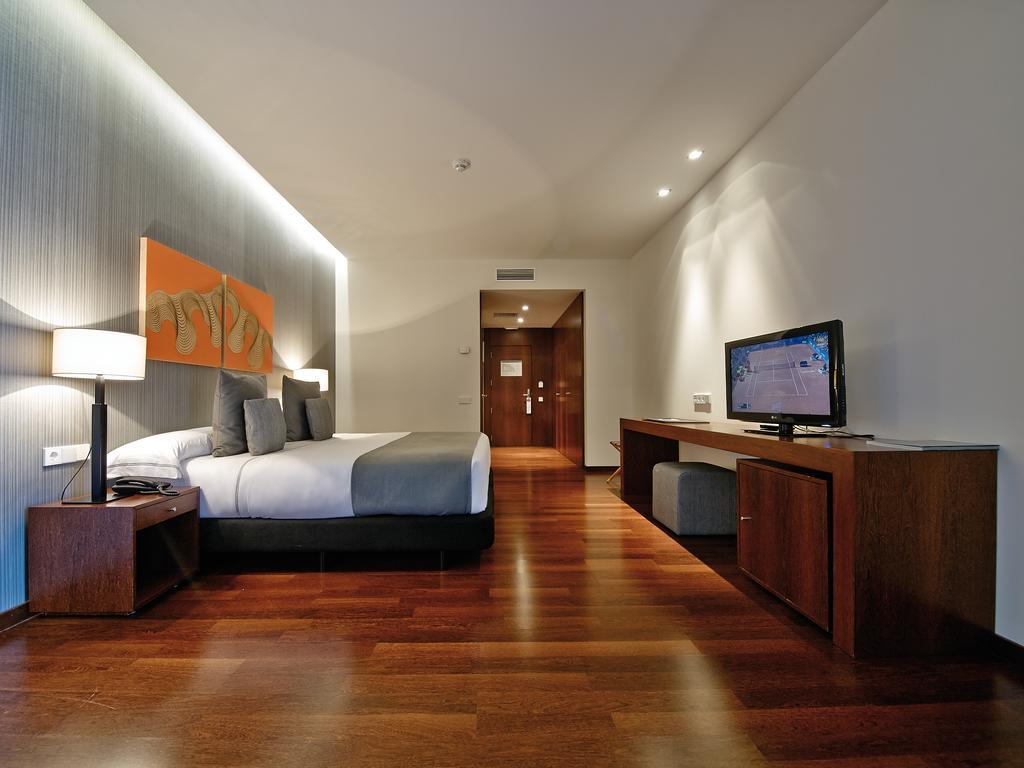 Hotel Carris Marineda โอโกรูญา ห้อง รูปภาพ