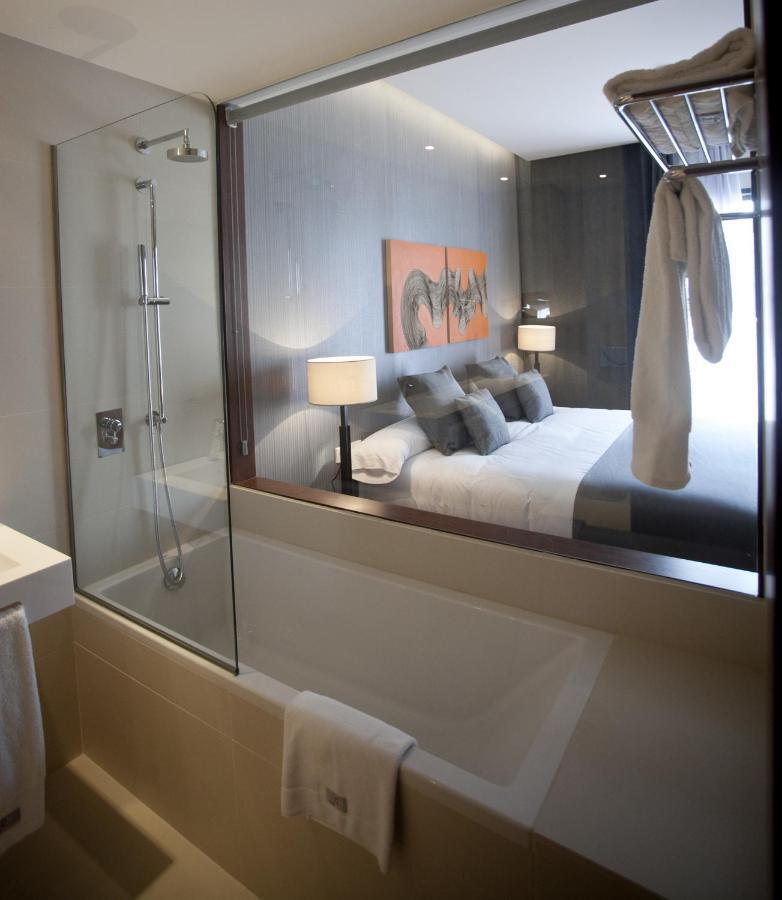 Hotel Carris Marineda โอโกรูญา ภายนอก รูปภาพ