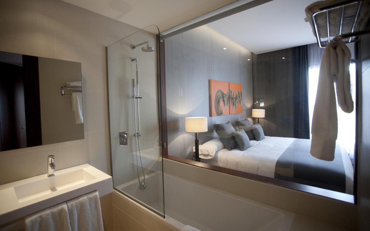 Hotel Carris Marineda โอโกรูญา ภายนอก รูปภาพ