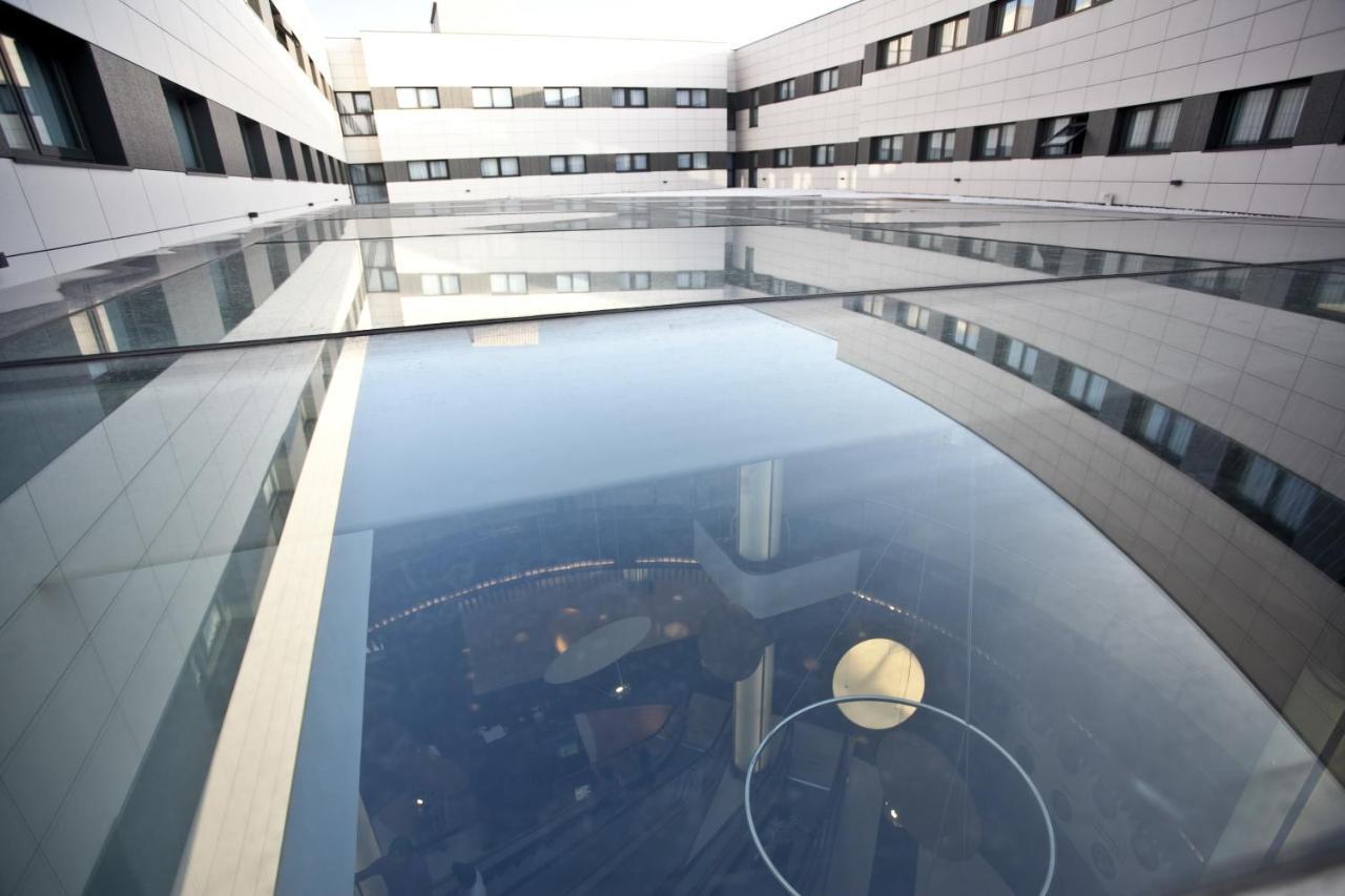 Hotel Carris Marineda โอโกรูญา ภายนอก รูปภาพ
